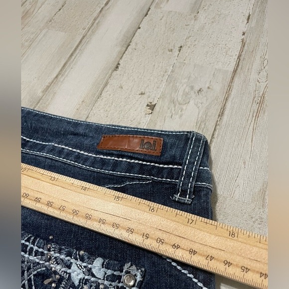 lei Ashley Low Rise Jean Shorts - bedazzled pockets - Size 13 - Picture 9 of 9